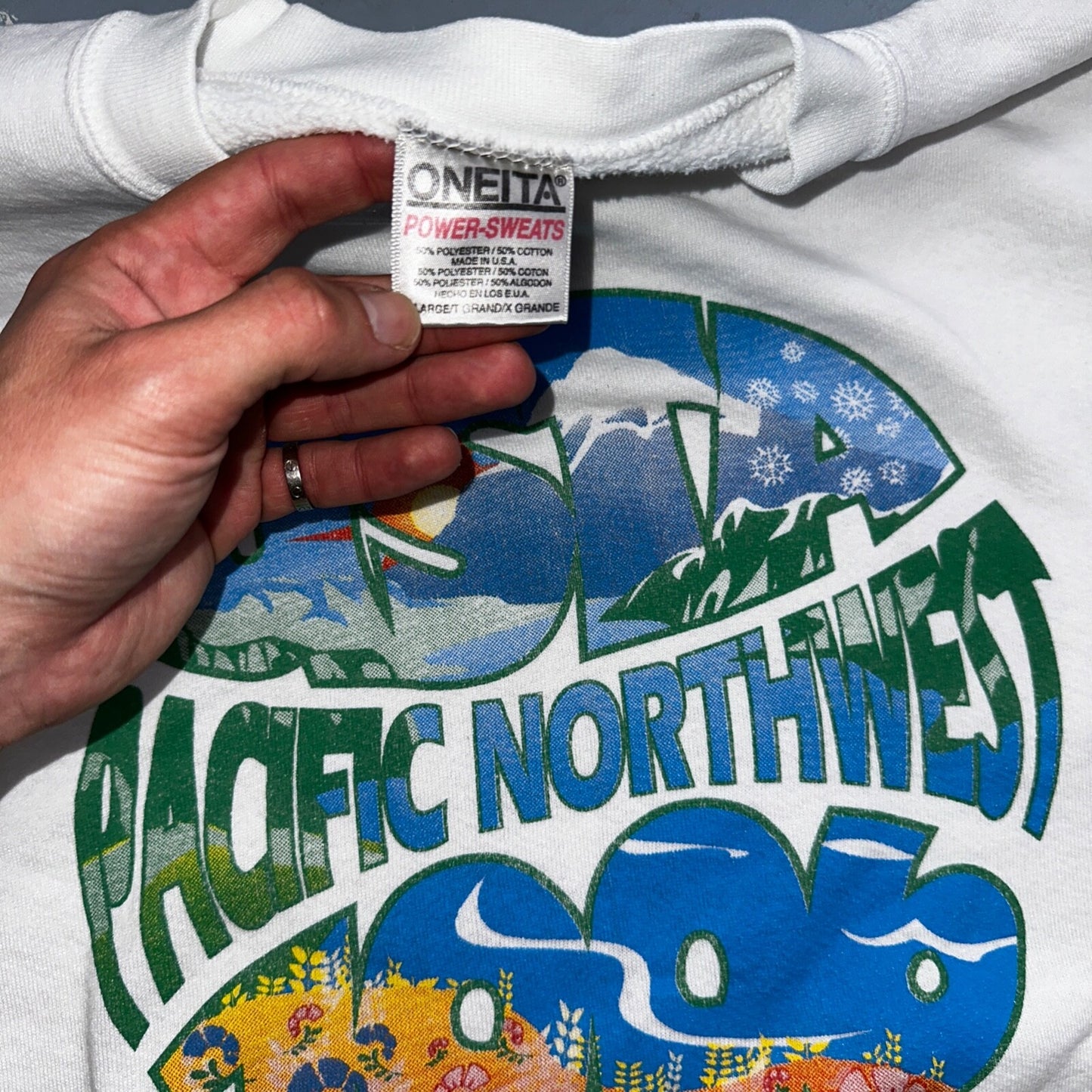 Oneita USTA 1996 Pacific Northwest VTG 90s Crewneck Sweatshirt Earth Peace