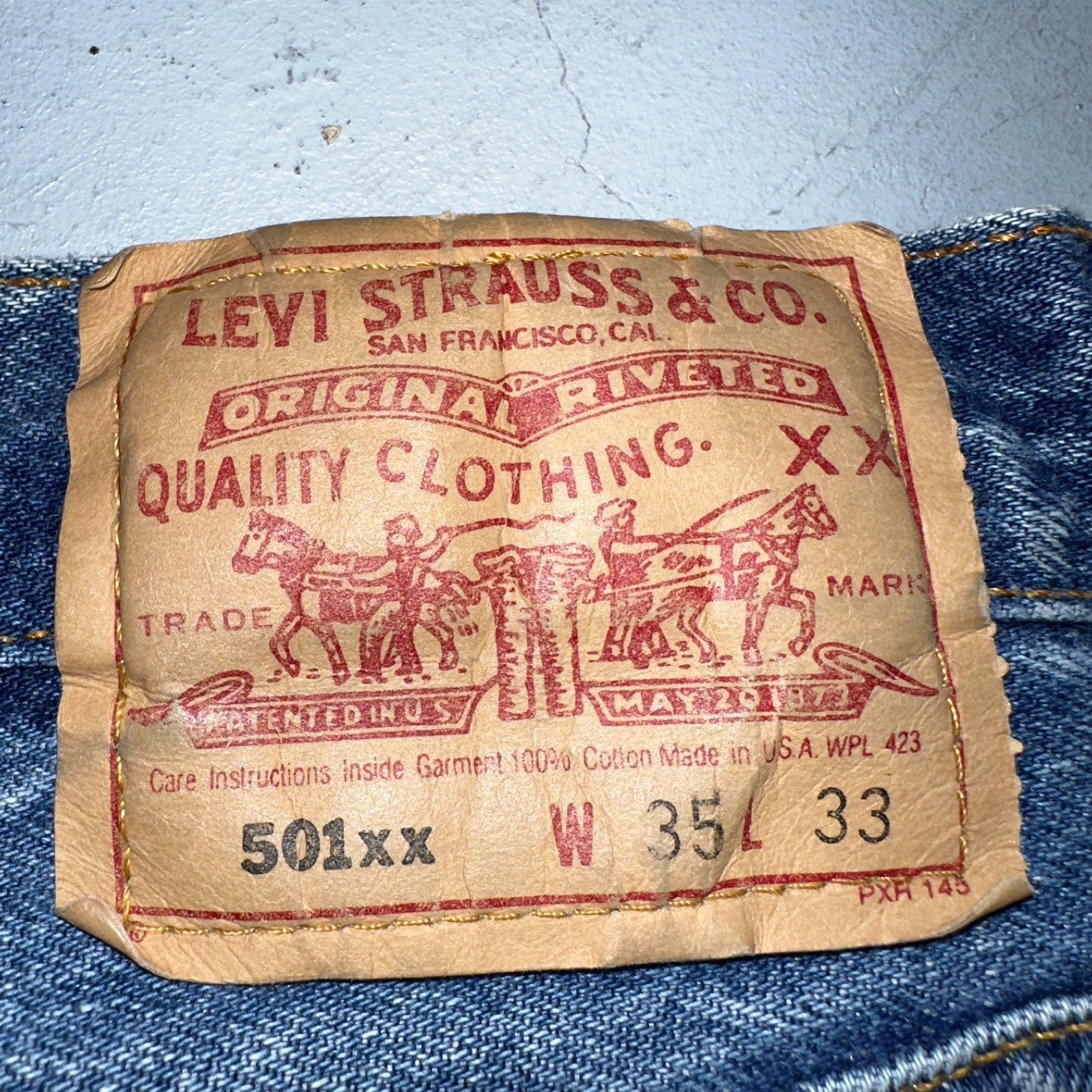 Levis 501 Vintage 90s USA XX Straight Leg Jeans Blue Light Wash 35x33 Act 32x30