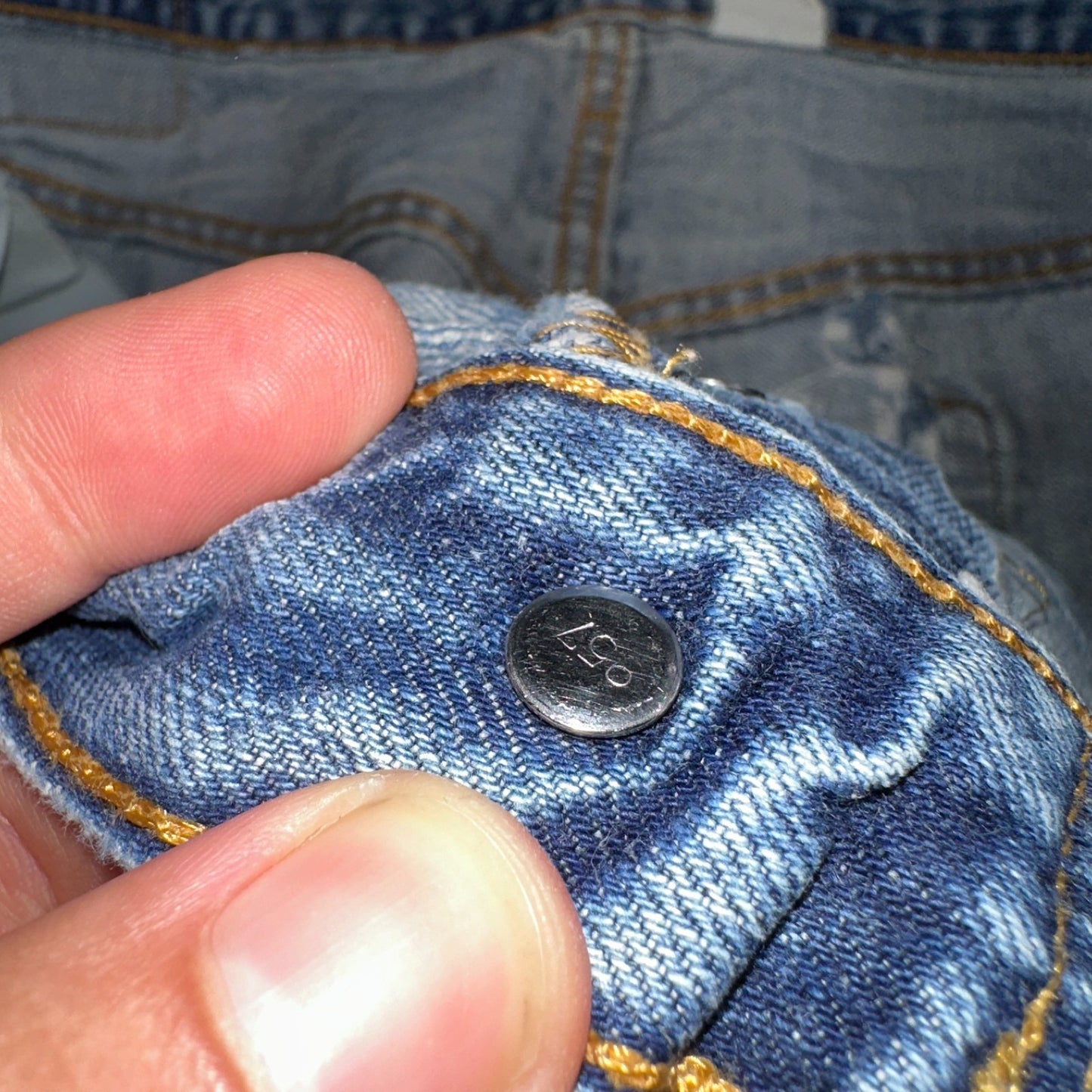 Levis 501 Vintage Y2K 90s XX Straight Leg Jeans Blue Light Wash 36x32 Act 35x31