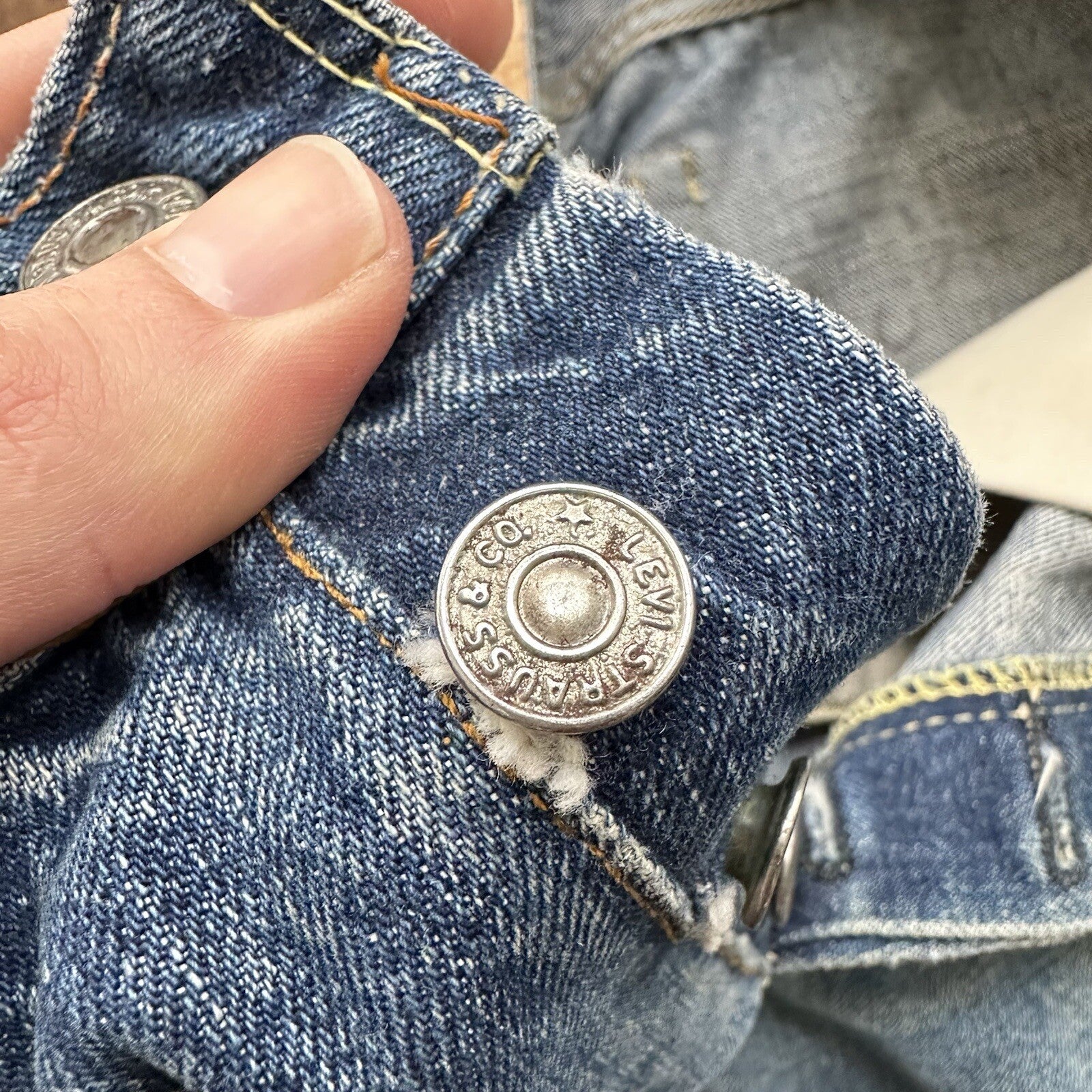 Levis 501 XX Big E True Vintage 60s Redline THRASHED Denim Jeans 1960s 27x26