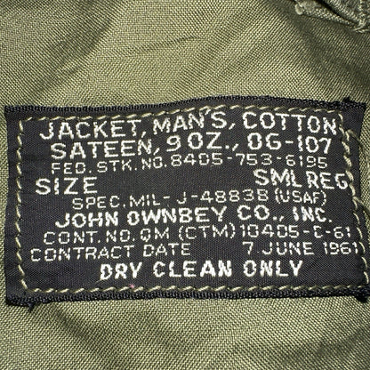 Vintage US Military OG-107 Cotton Sateen Wind  Jacket Small Regular 1961 Patches