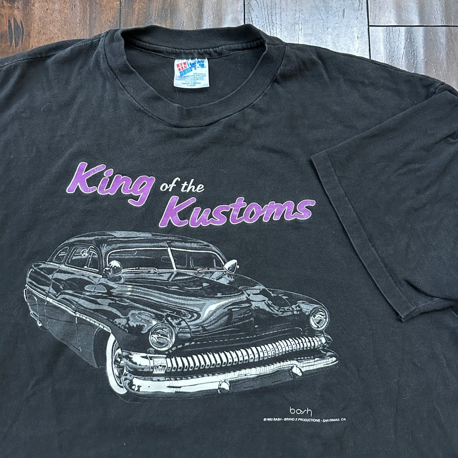 Hanes 90s VTG T Shirt Classic Cars Driving Old Nascar Antique Faded Rap Music