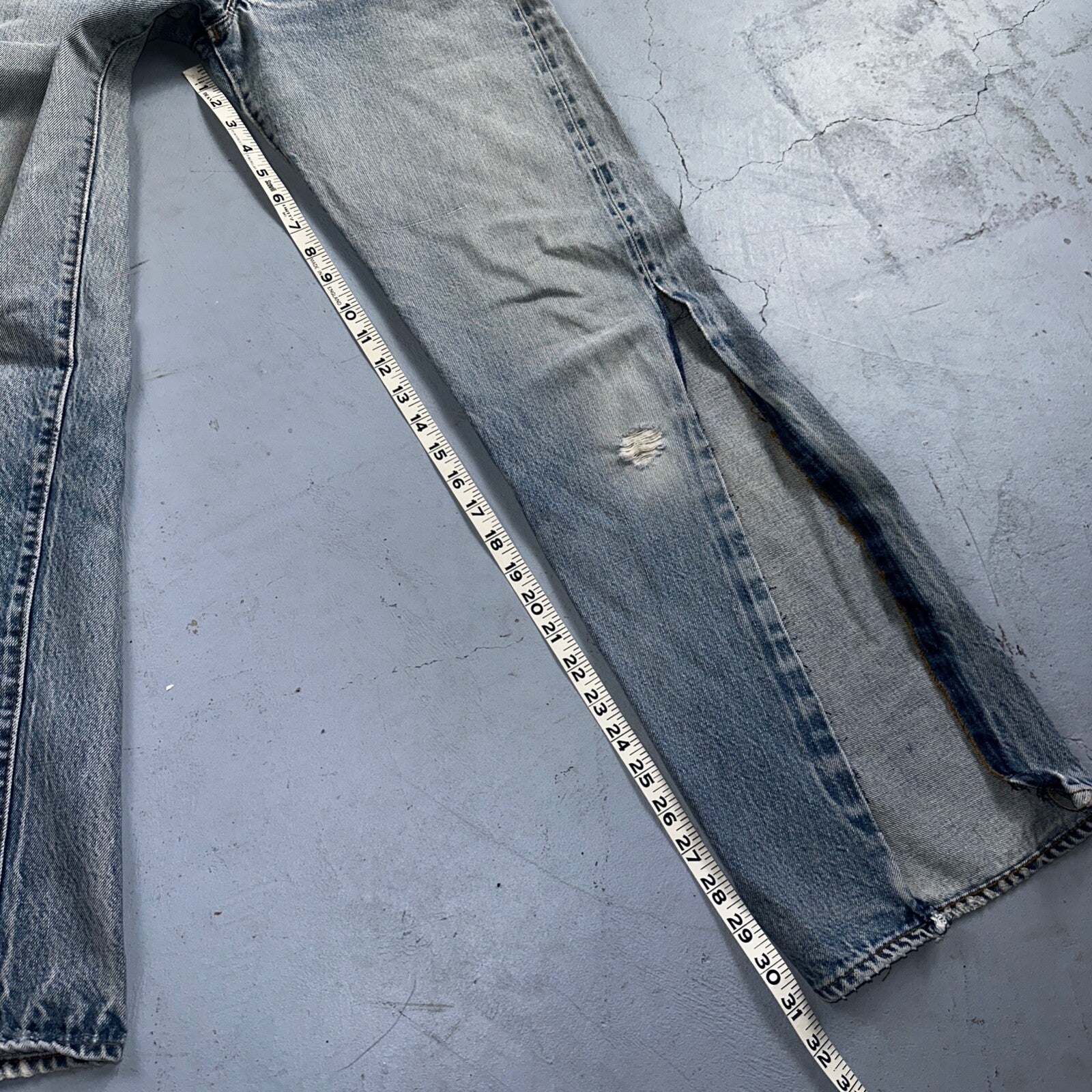 Levis 501 Vintage 80s Redline Selvedge USA XX Jeans Light Wash 28x36 Act 26x31