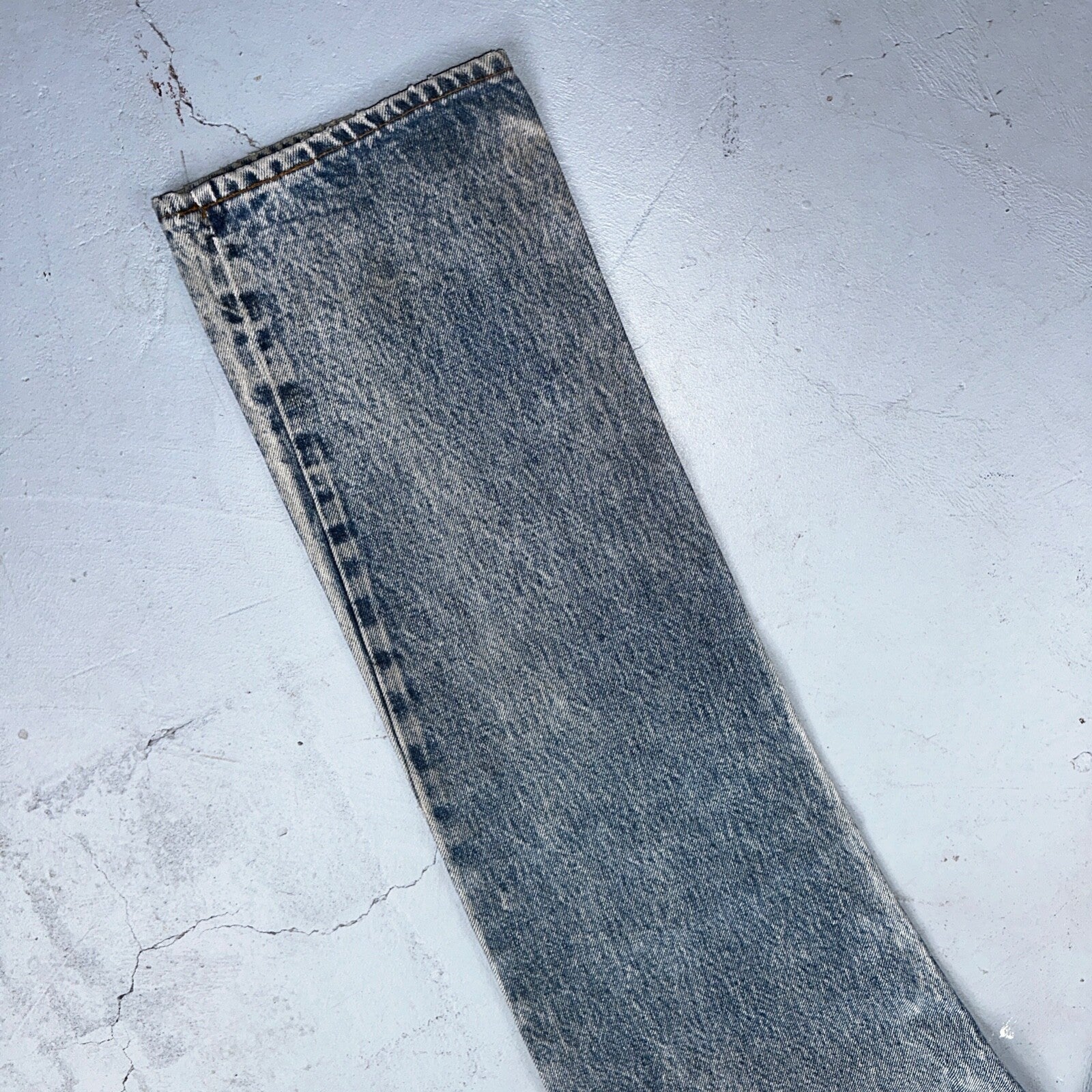 Levis 501 Vintage 80s Redline Selvedge USA XX Jeans Med Wash 28x34 Act 26x30