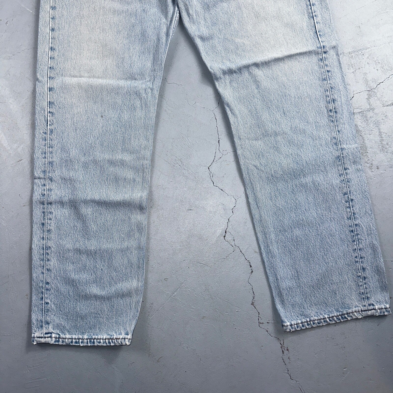Levis 501 Vintage 90s USA XX Straight Leg Jeans Blue Light Wash 38x32 Act 37x31