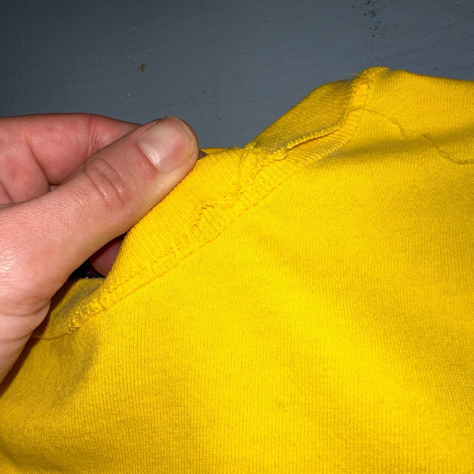 Disney Mickey Mouse Tilted Pocket 90s VTG T Shirt Y2K Goofy Cute Graphic Fun