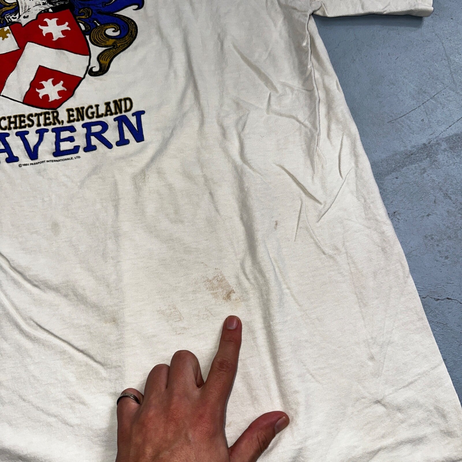 Oneita 2XL Tavern VTG T Shirt Strickland Manchester England 90s Alcohol Cool