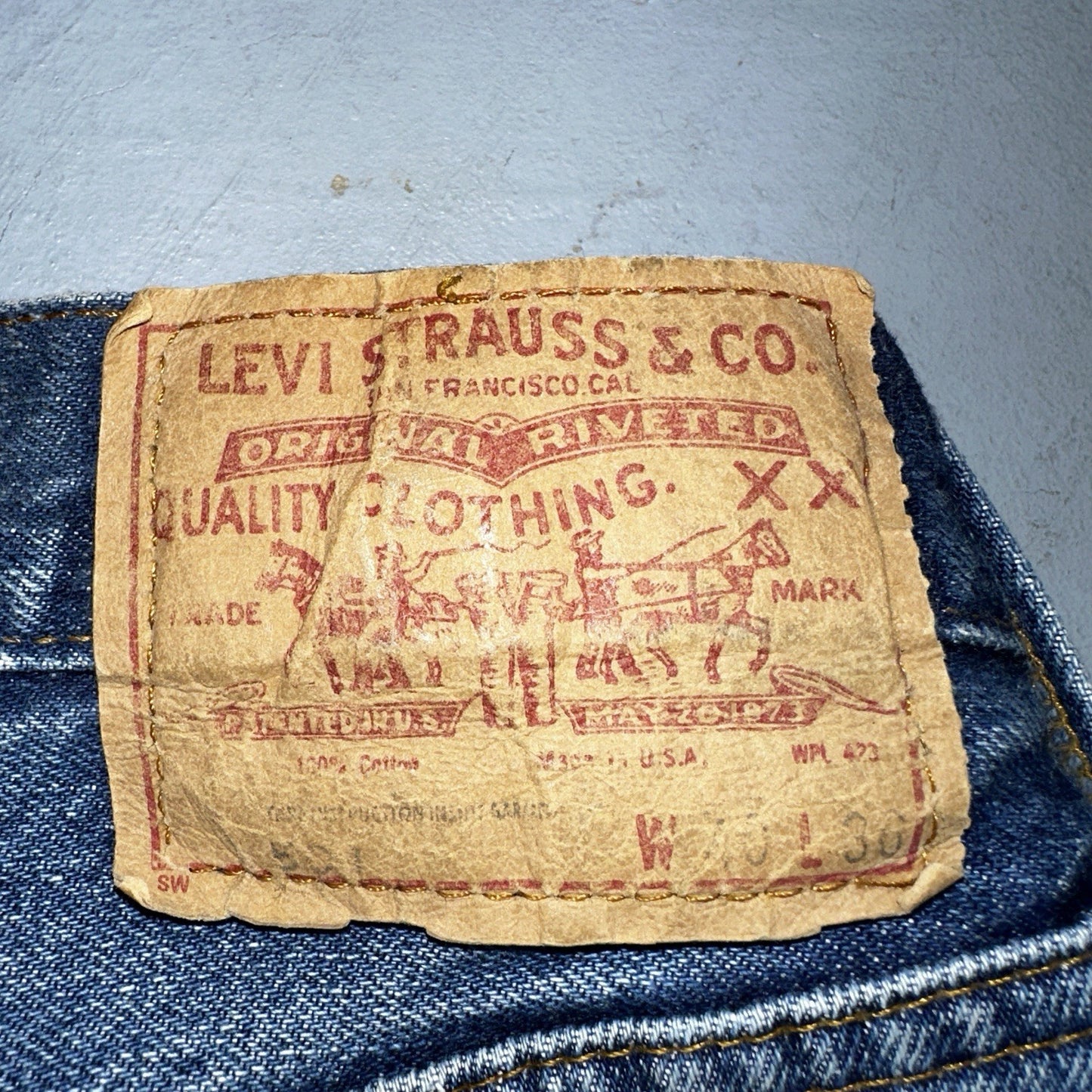 Levis 501 Vintage 80s Redline Selvedge USA XX Jeans Med Wash 40x36 Act 36x32