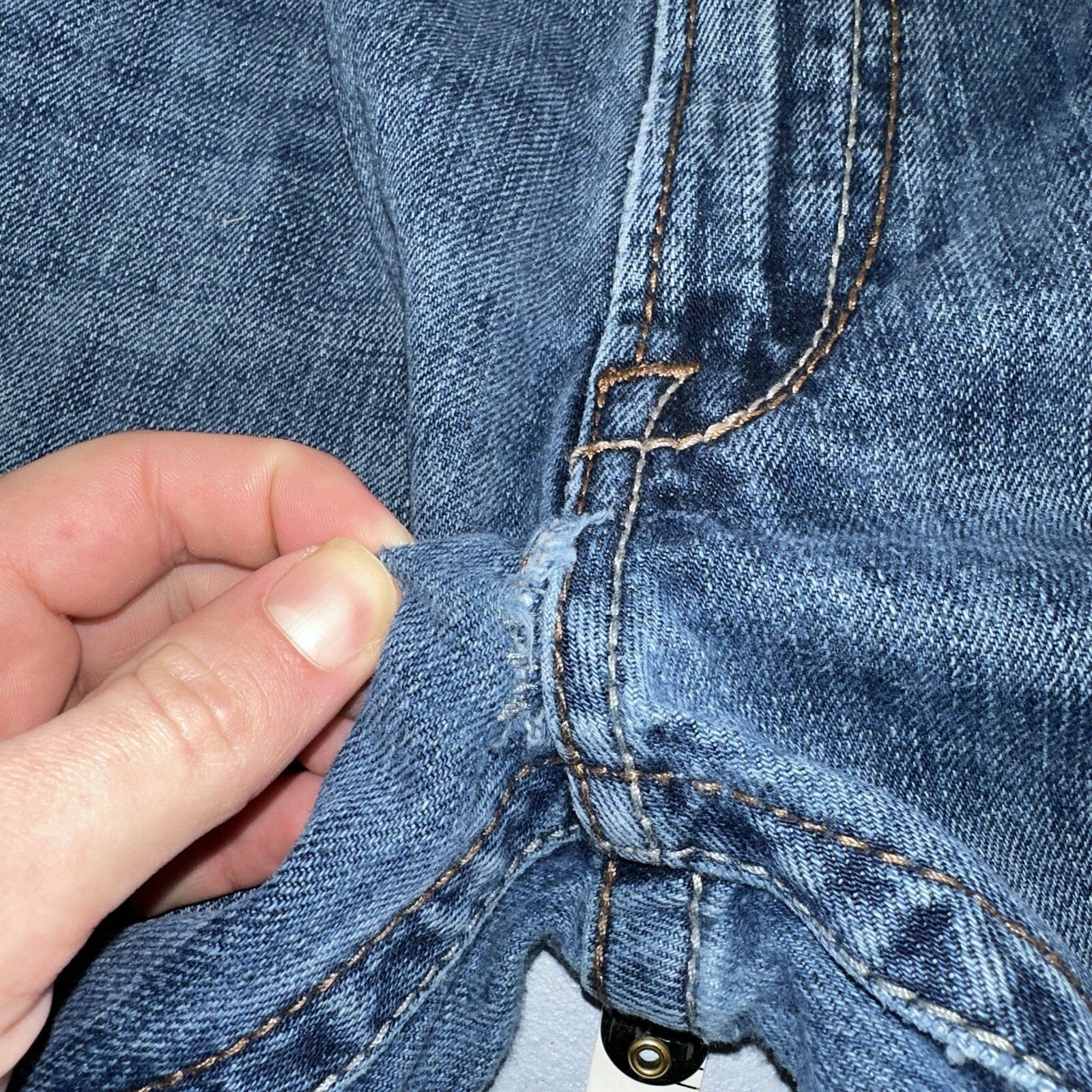 Ariat Jeans Mens 36x34 Blue M4 Boot Cut Relaxed Coltrane Jeans Denim Medium Wash