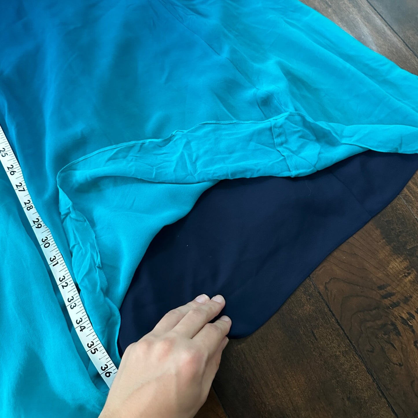 Dana Buchman Gradient Blue 100% Silk Sheath Dress Sleeveless Lined Women’s 4