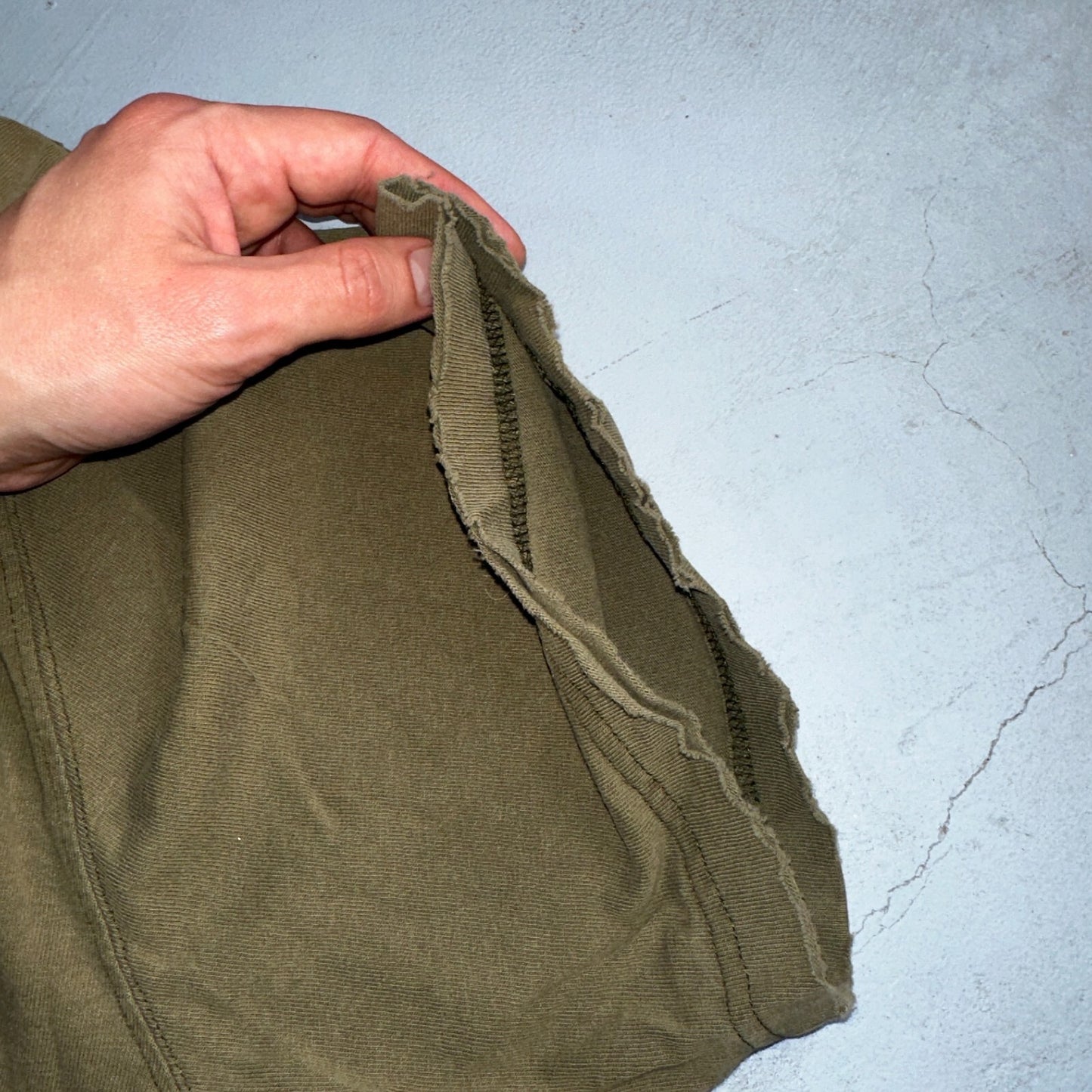 Carhartt K87 ARG Fit Pocket T-Shirt Mens 2XL Greeb Army Thrashed Holes Worn