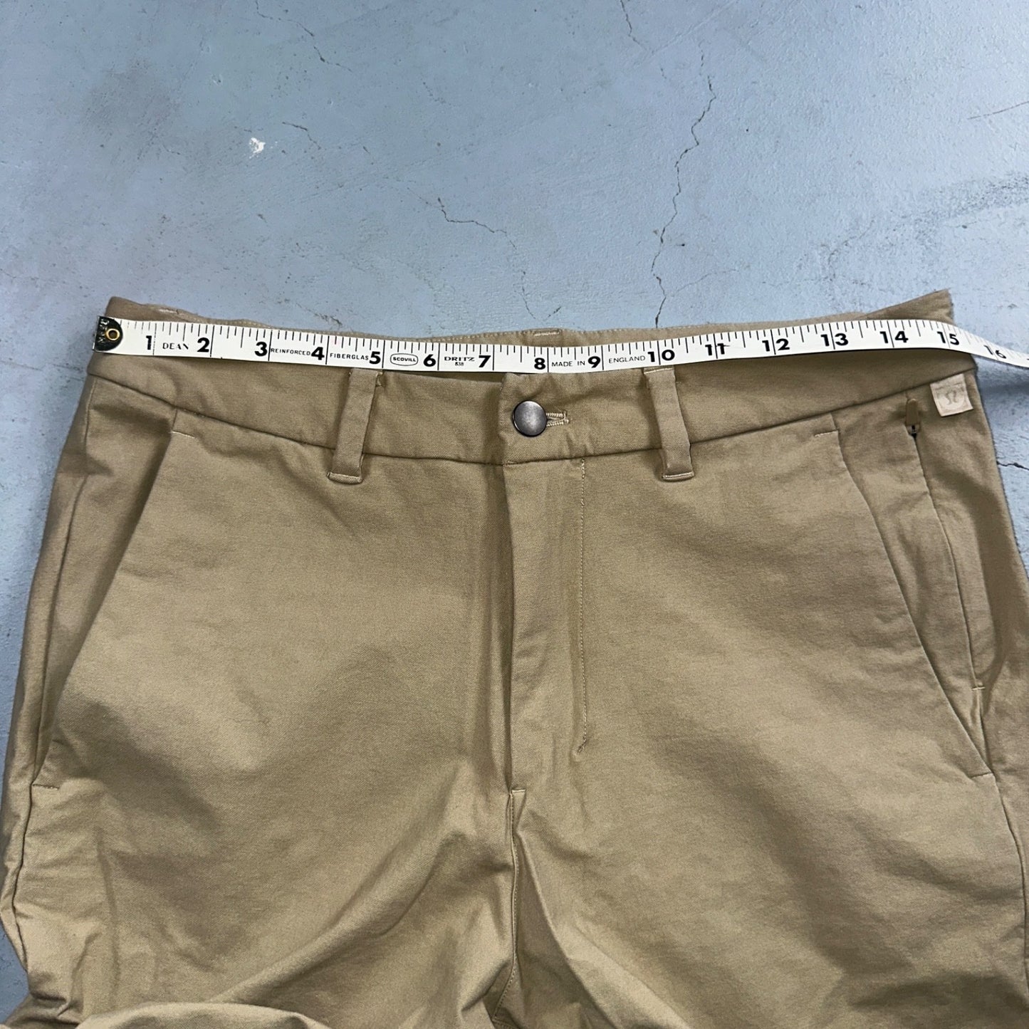 Lululemon Commission Pants Mens 30 Light Brown Beige 30 x 31 Chino Khaki