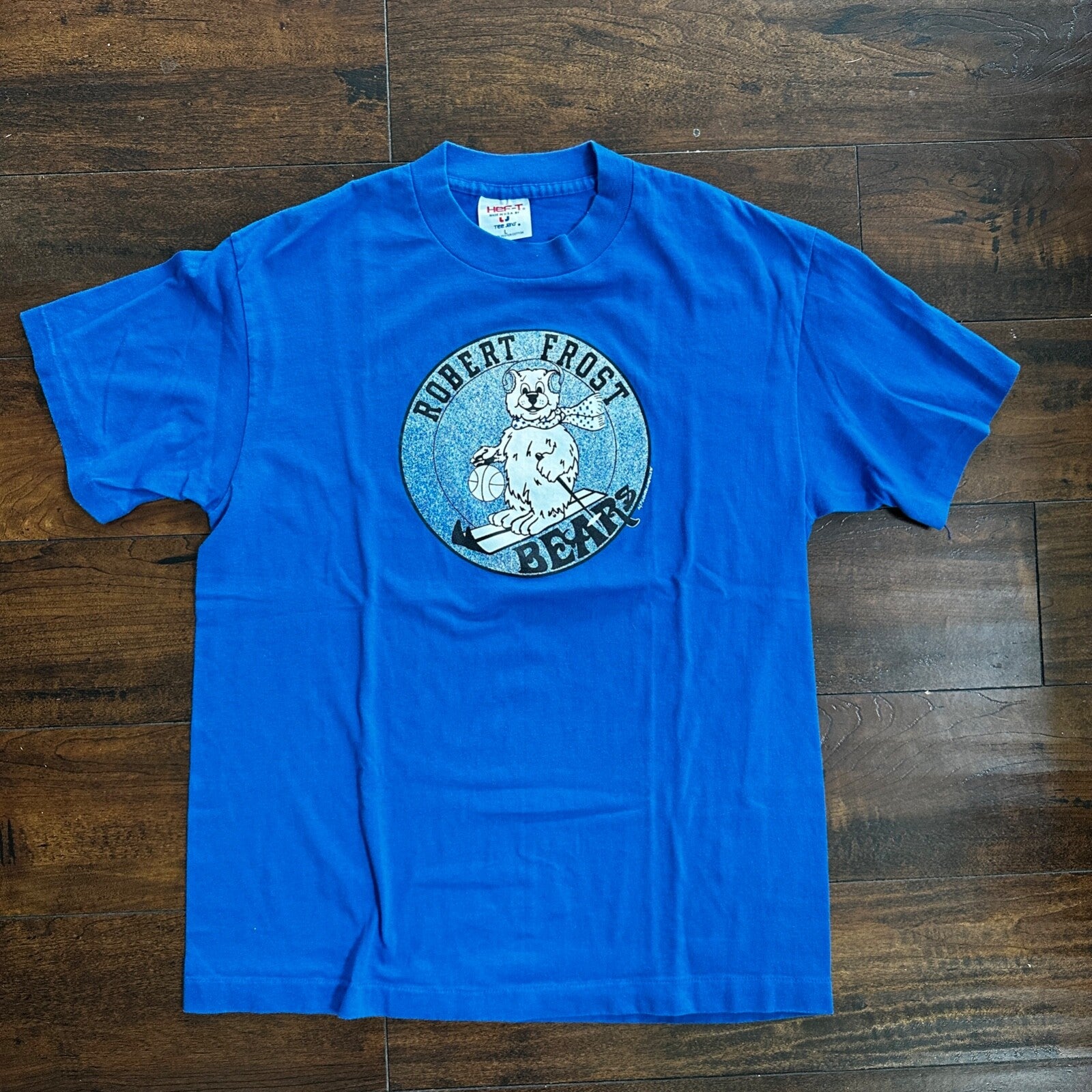 Robert Frost Bears Vintage T Shirt 80s Christmas Bear Basketball Ski Cute Winter