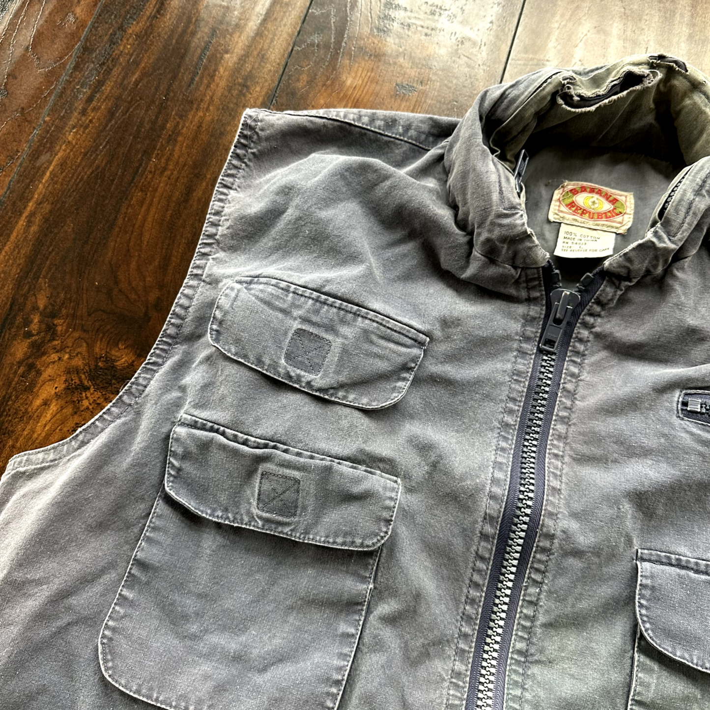 Banana Republic VINTAGE Safari Vest Mens Large Blue Pockets Cargo 90s Zipper