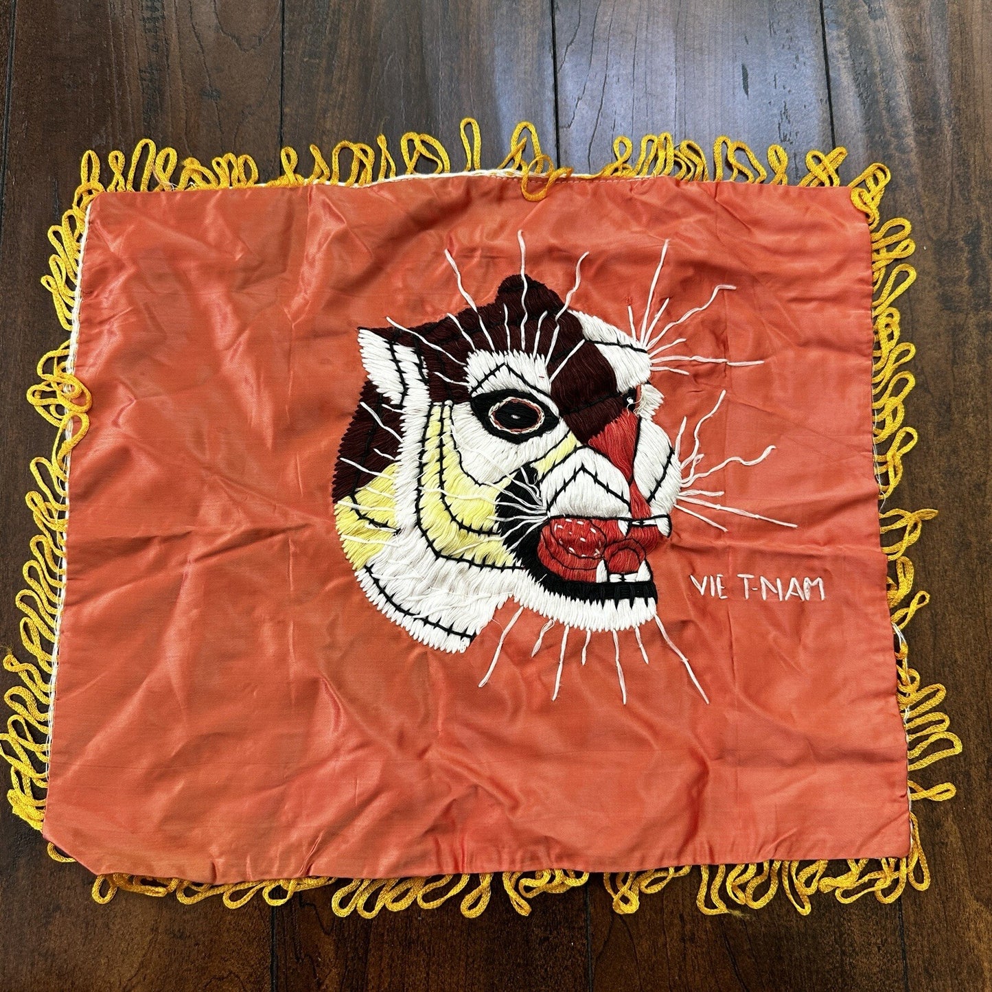 VTG Vietnam Handmade Silk Embroidered Tiger Souvenir Wall Art Collectible Jacket