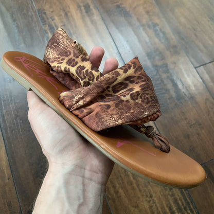 Rock & Candy By Zigi Size 8 Women’s Brown Gold Detailed Cheetah Sandals Wrap