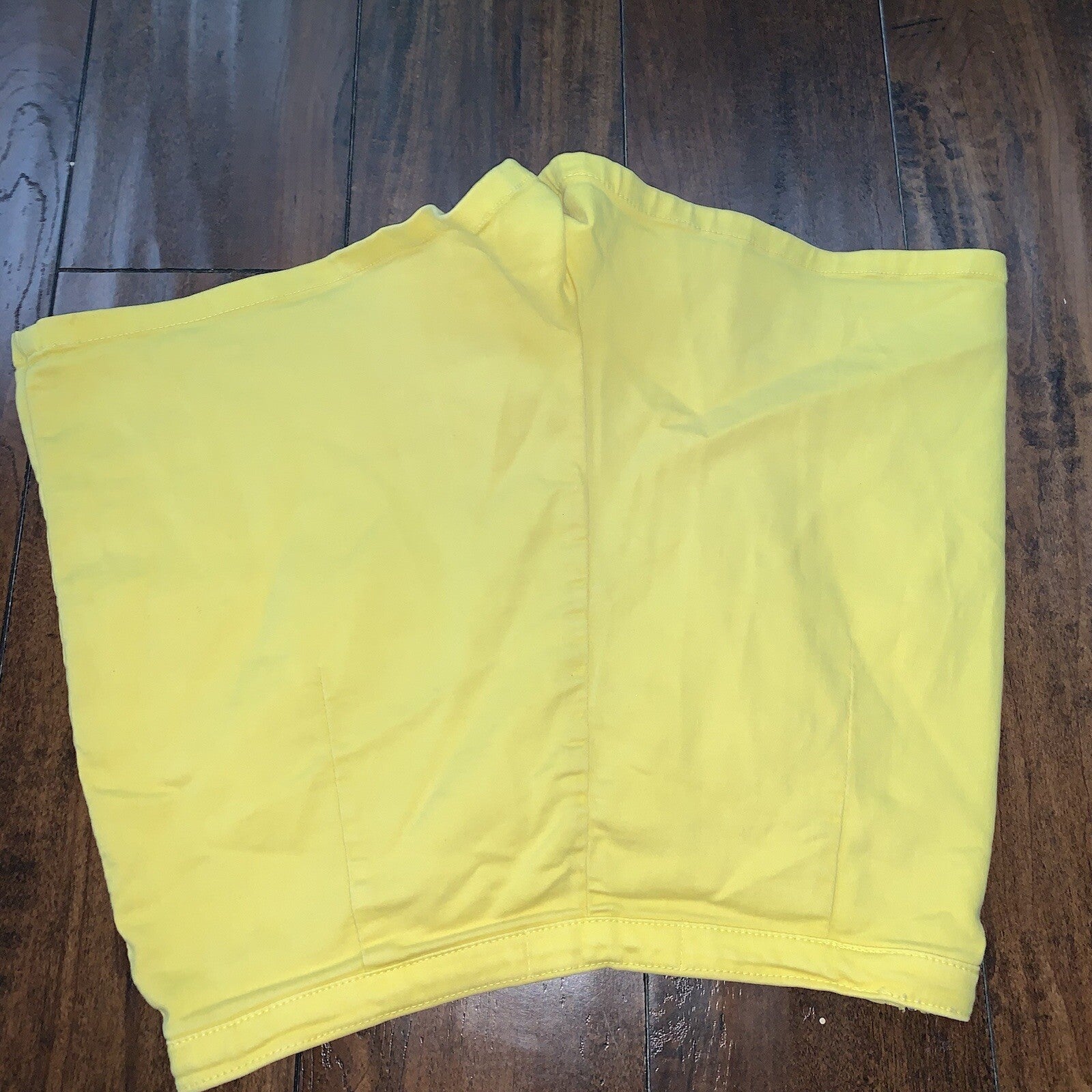 Zara Womens Small 6 Yellow Pleated Front Pockets Shorts Boho Festival