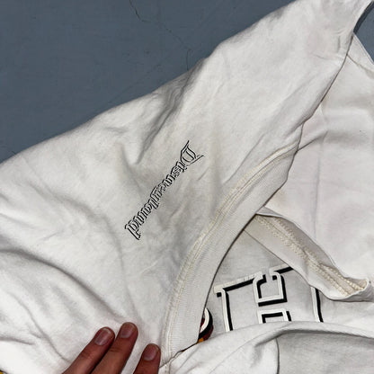 Winnie the Pooh Happy VTG T Shirt Disney Big Print Distressted Disneyland Bear