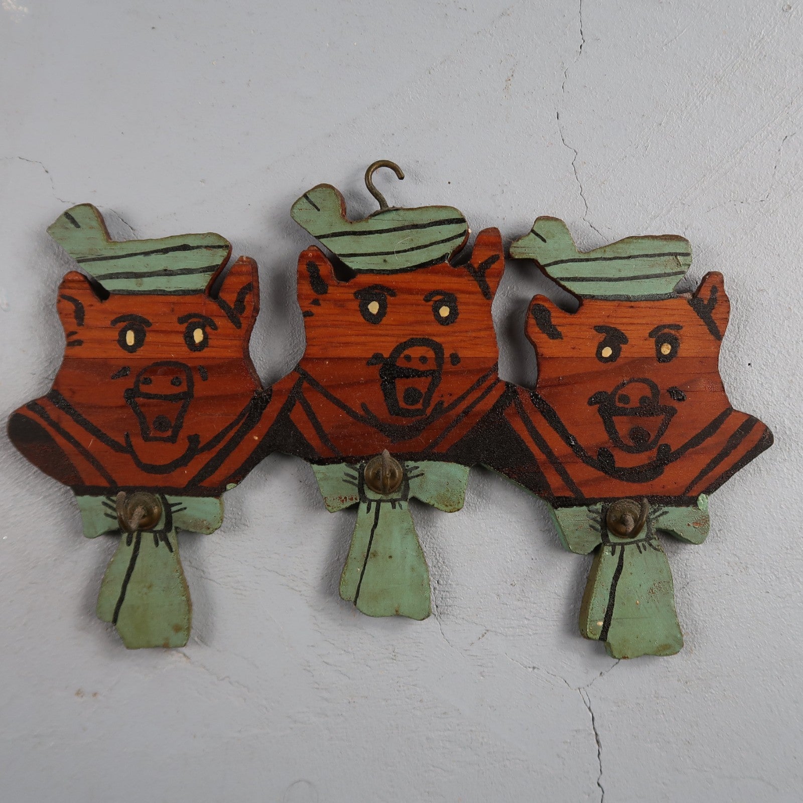 Vintage Three Little Pigs Wood Cutouts Hand Painted Wall Plaques Tie Hanger Hook
