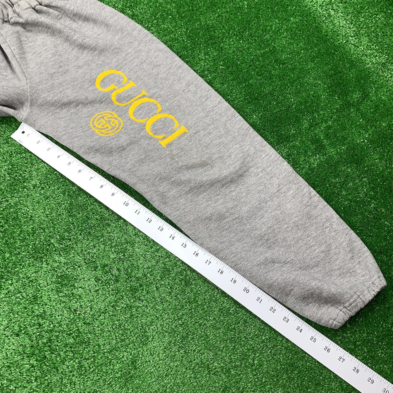 Gubci Trousers Men GG Jacquard Jogging Trousers Small Vintage 90s Sweatpants