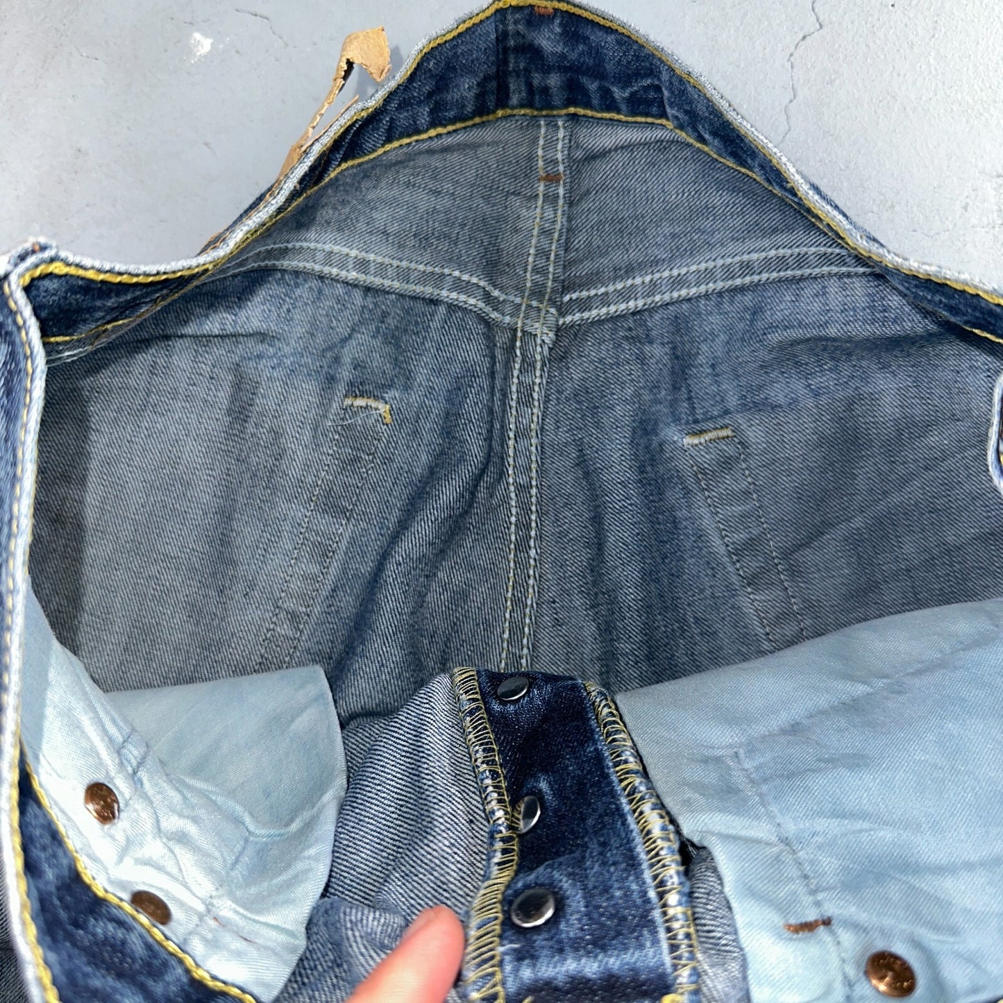 Levis 501 Vintage Y2K XX Straight Leg Jeans Blue Med Wash 33x34 Act 32x31