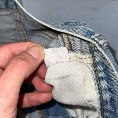 Levis 501 Vintage 80s Redline Selvedge USA XX Jeans Light Wash 28x36 Act 26x31