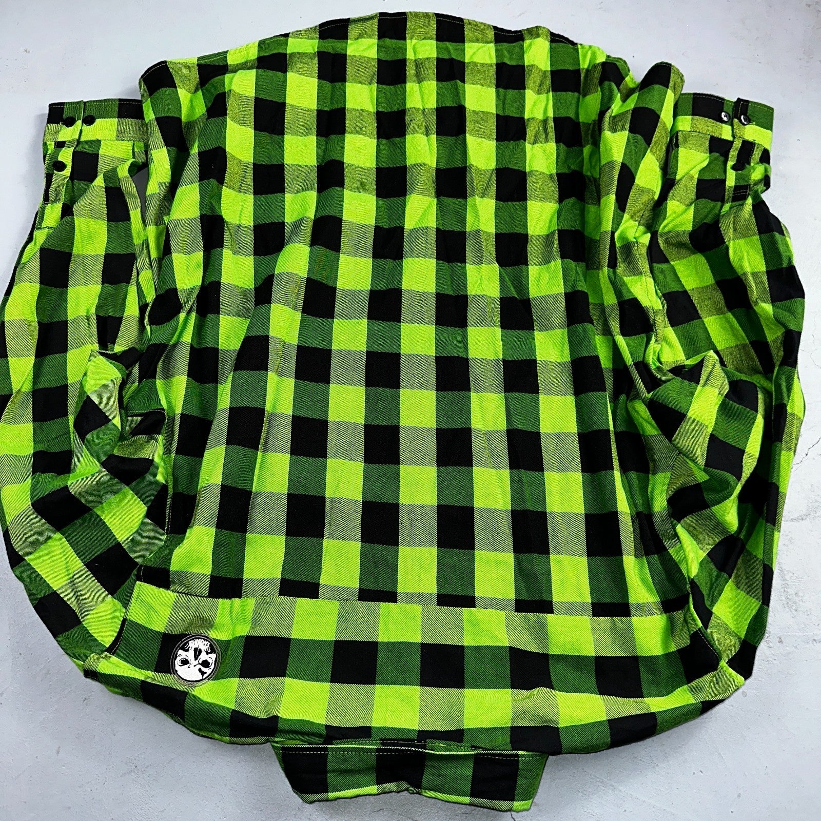 Demons Behind Me Men's Long Sleeve Button-Up Flannel Shirt Green/Black Size 5XL