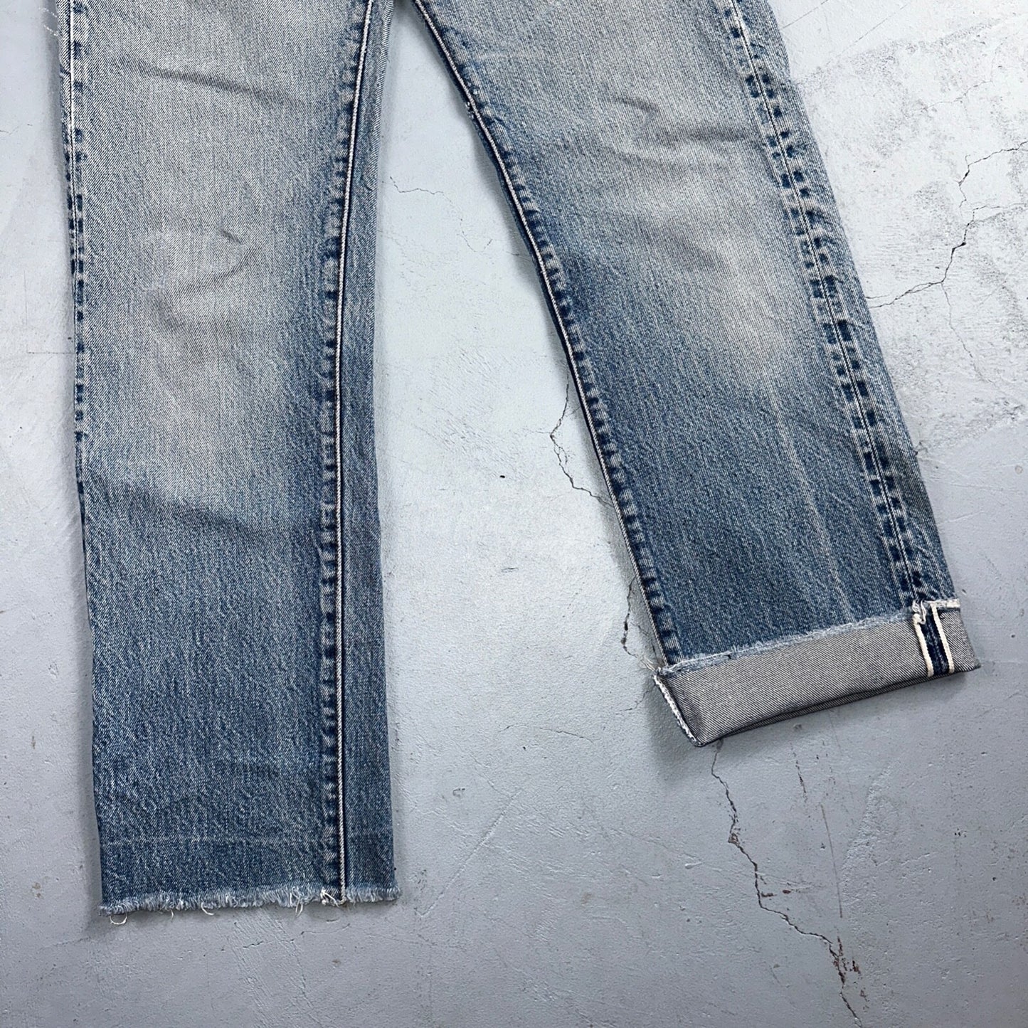 Levis 501 Vintage 80s Redline Selvedge USA XX Jeans Light Wash 524 Act 25x29