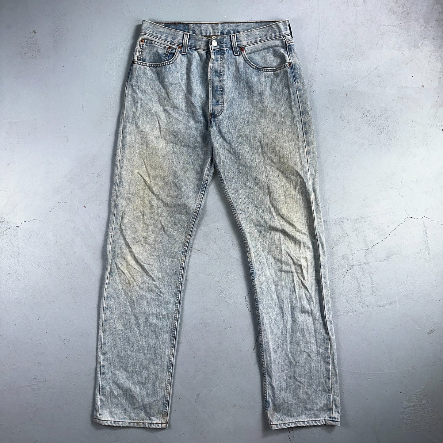 Levis 501 Vintage Y2K Hungary Straight Leg Jeans 33x34 90s Light Wash Act 31x32