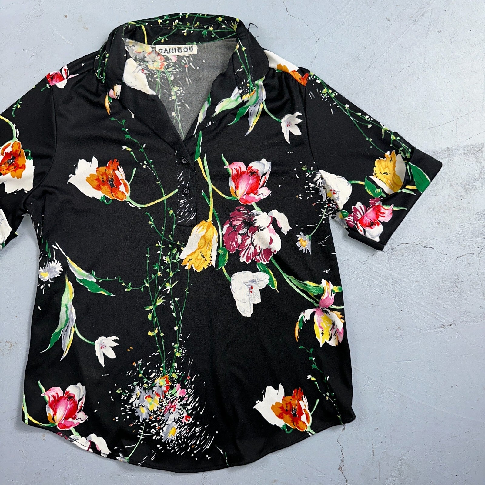 Caribou Made In USA Floral Print Shirt Button Down V Neck Women’s Vintage 1970s