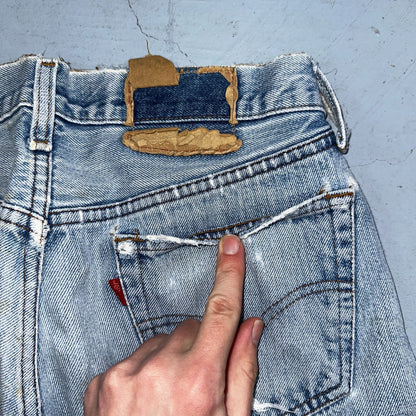 Levis 501 Vintage 80s Redline Selvedge USA XX Jeans Light Wash Thrashed Ac 28x26