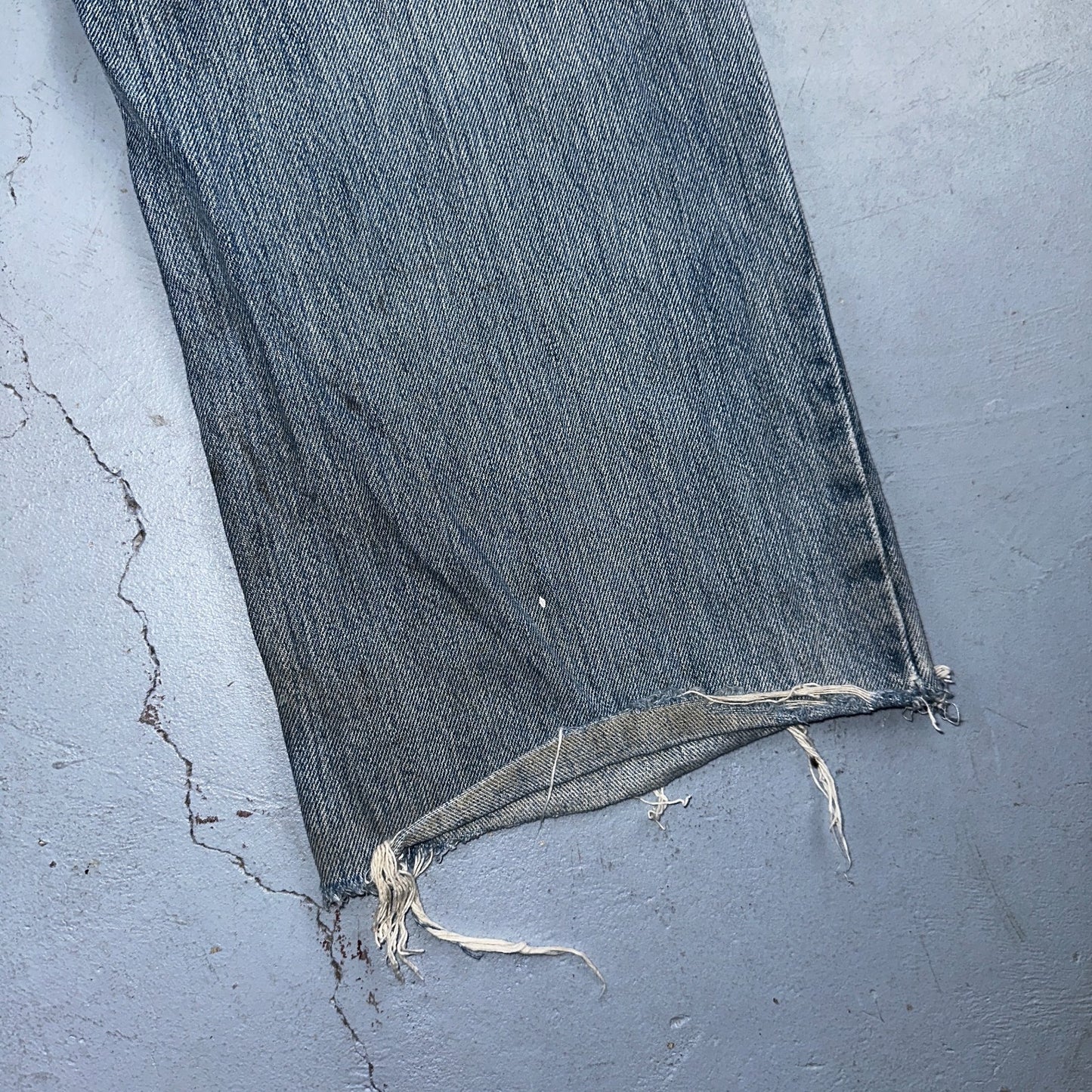 Levis 501 Vintage Y2K XX Straight Leg Jeans Blue Light Wash 35x34 Act 34x34