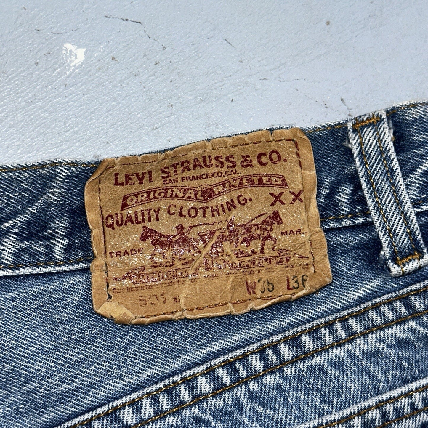 Levis 501 Vintage 90s USA 80s XX Straight Leg Jeans 35x36 Light Wash Act 32x31