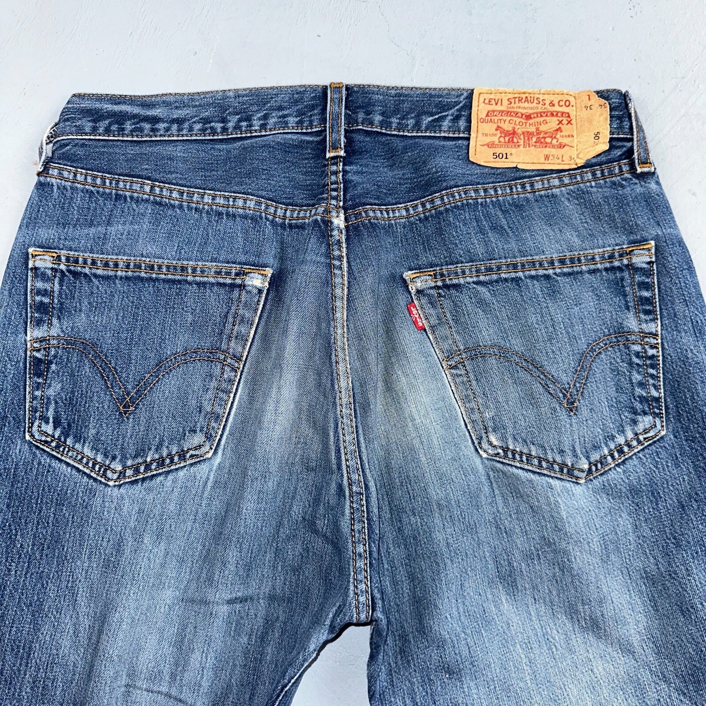 Levis 501 Vintage Y2K XX Straight Leg Jeans Blue Med Wash 34x34 Act 33x27