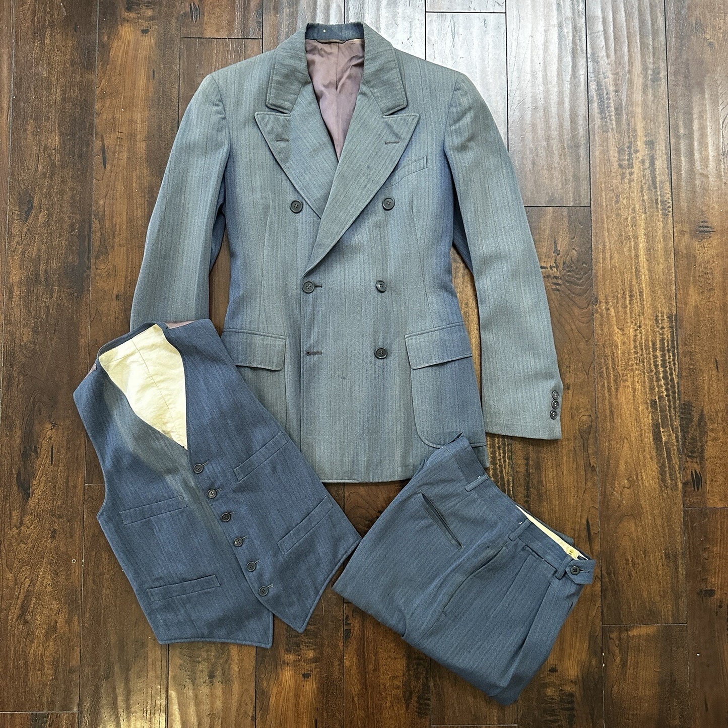 30s 40s 3 pc Pinstripe Blue Double Breasted Suit Belt Back Wool 34 26x31 Faded