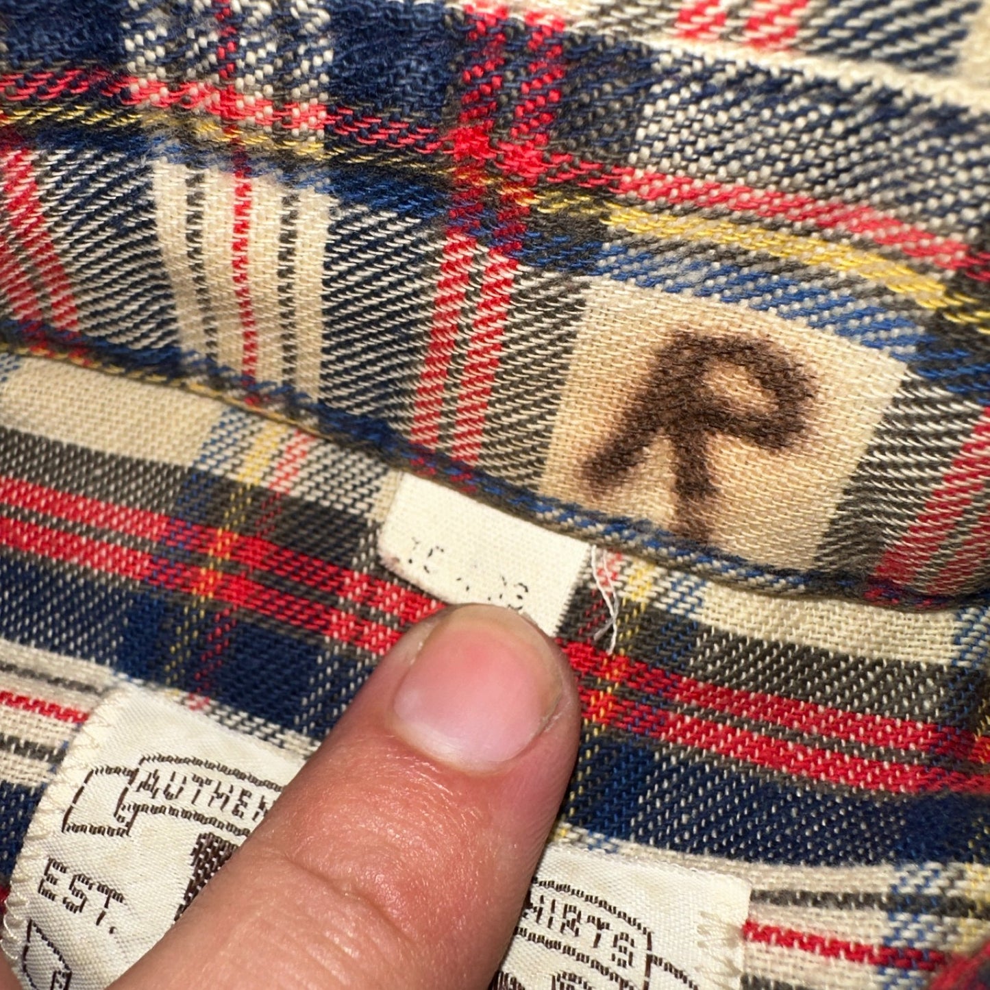 VTG Lee Men's Pearl Snap Extra Long Tails Western Shirt Red Plaid USA Medium 70s