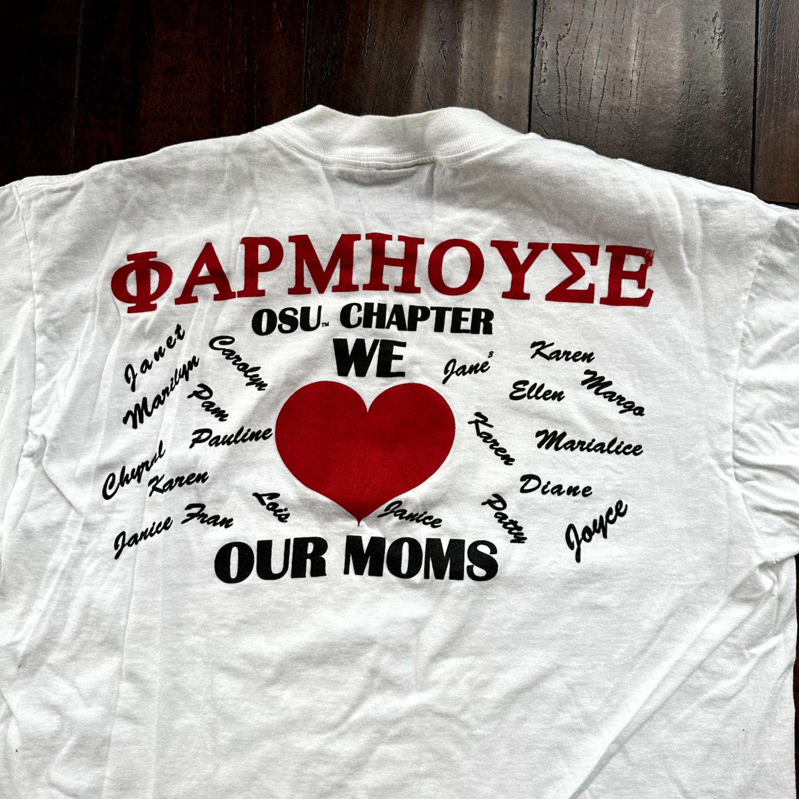 Oneita MOM Vintage T Shirt 1993 90s USA Weekend Love Heart Moms Future