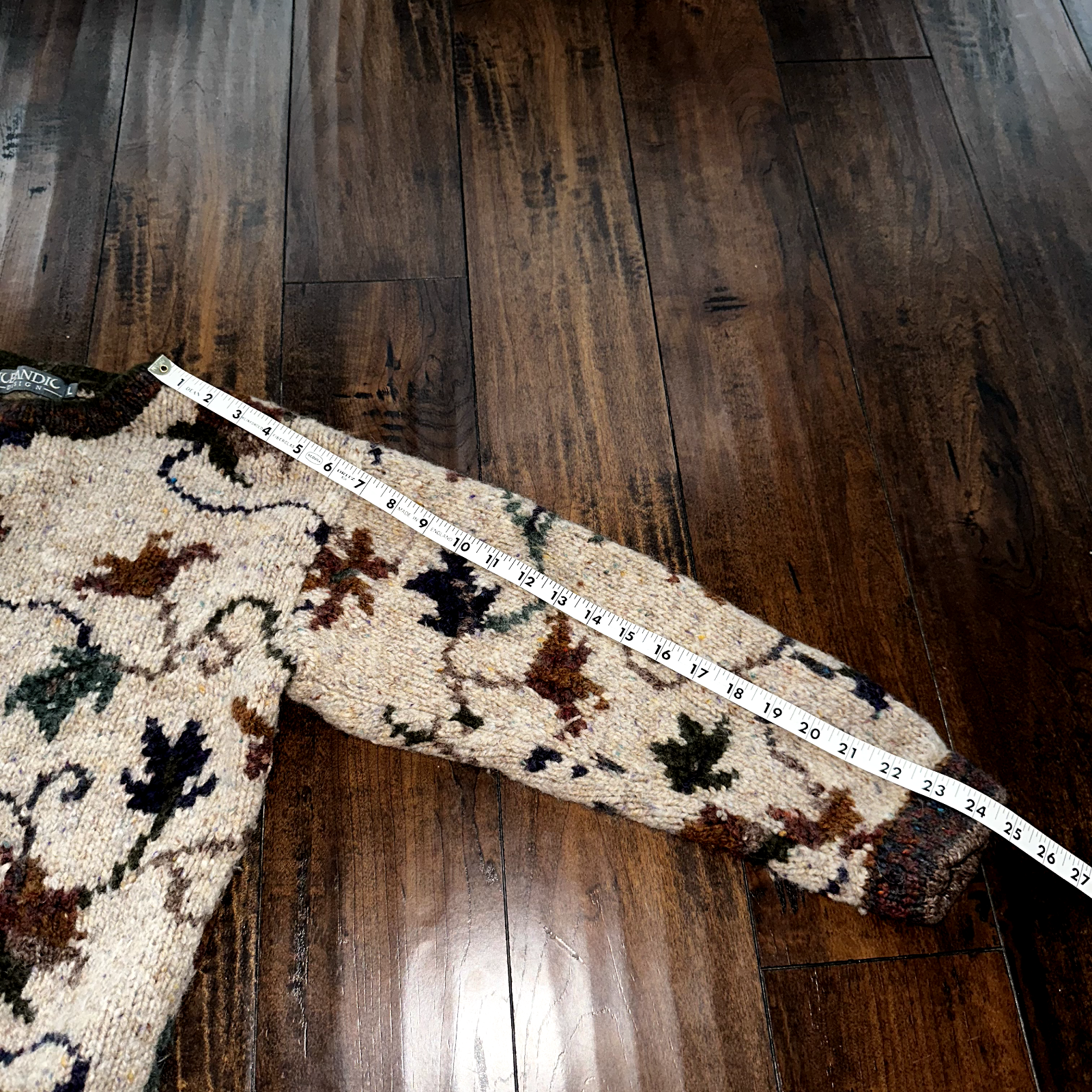 Women's Icelandic Design Sweater SZ Large Cropped Wool Fair 70s 80s Fall Leaves