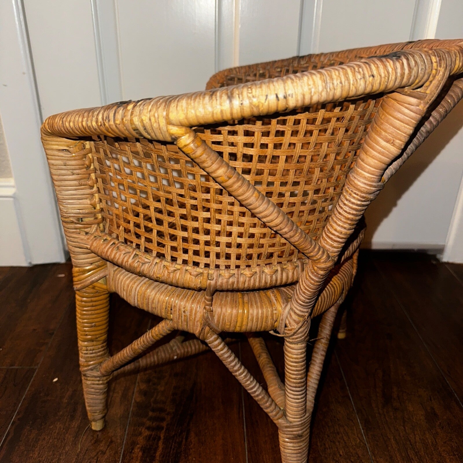 VTG 70s Cane Rattan Wicker Ceylon Natural Cane Seat Kids Chair 1970s Cat Cute
