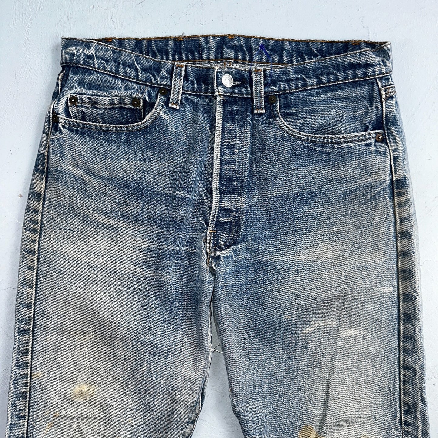 Levis 501 Vintage 80s USA XX Straight Leg Jeans Blue Light Wash Act 32x24 Capri