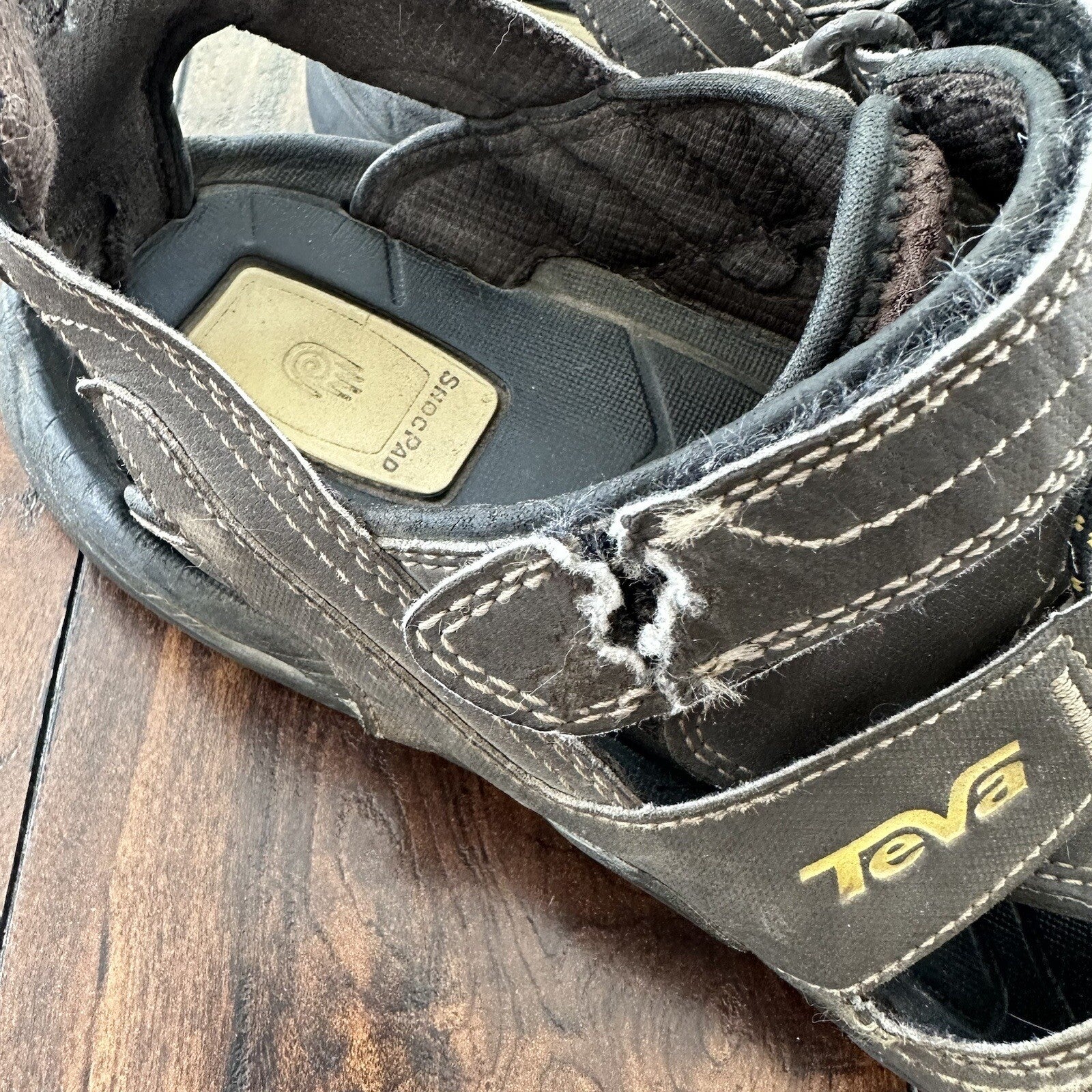 Teva Mens Shocpad Brown Gray Closed Toe Hook Loop Fisherman Sandals Size 12