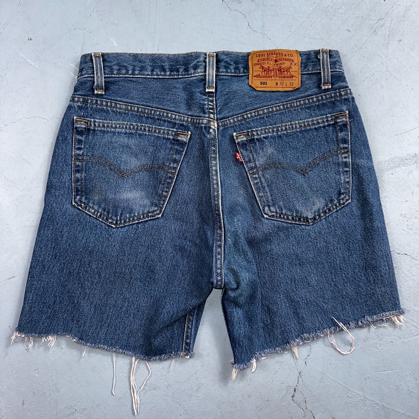 Levis 501 Vintage 80s USA XX Shorts Cut Off Blue Light Wash 32x32 Act 31x6