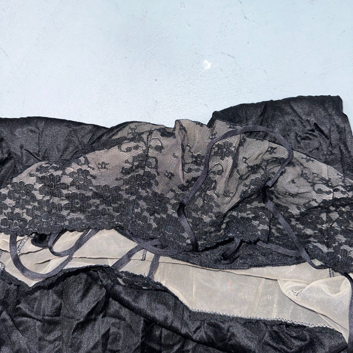 VTG Hydons 1970s Lingerie Slip Dress Sleepwear Full Sweep Nightgown Lace USA