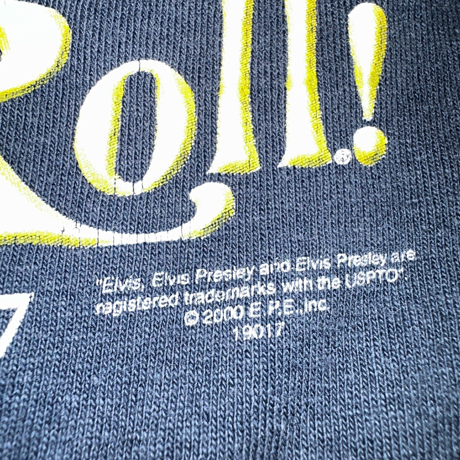 Elvis Presley Rock n Roll VTG T Shirt Happy Birthday Vegas Y2K 2000s XL Music