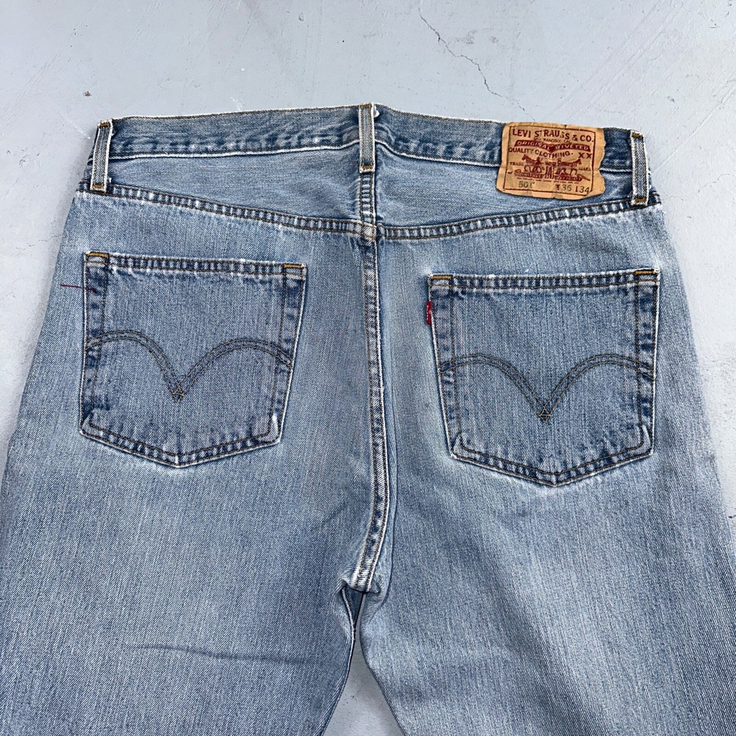 Levis 501 Vintage Y2K XX Straight Leg Jeans Blue Light Wash 36x34 Act 35x32