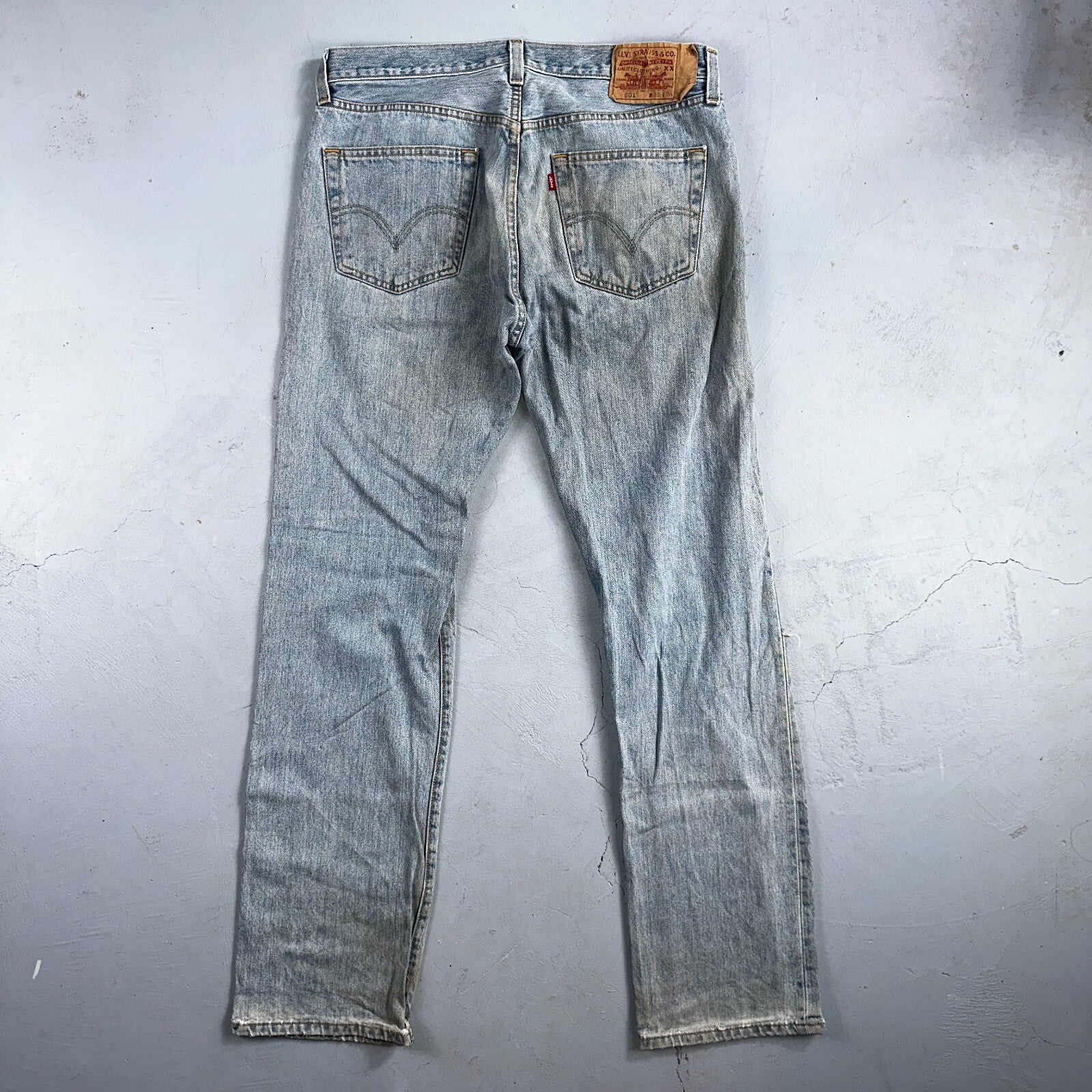 Levis 501 Vintage Y2K XX Straight Leg Jeans Blue Light Wash 35x34 Act 34x34