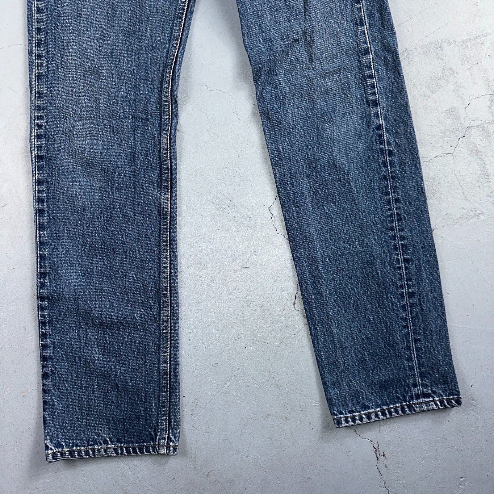 Levis 501 Vintage 90s USA XX Straight Leg Jeans Blue Med Wash 32x36 Act 29x32