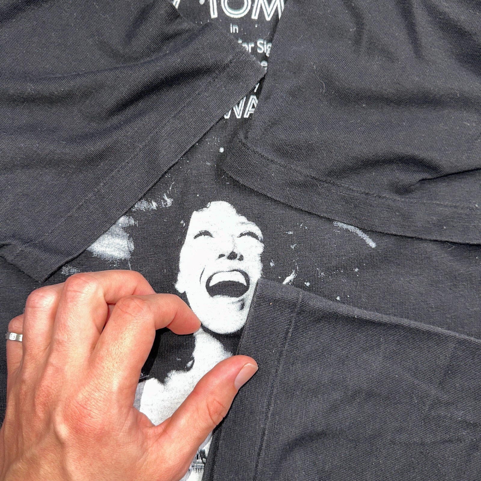 Oneita Lily Tomlin Search Intelligent Life Universe VTG T Shirt Horror Movie Rap