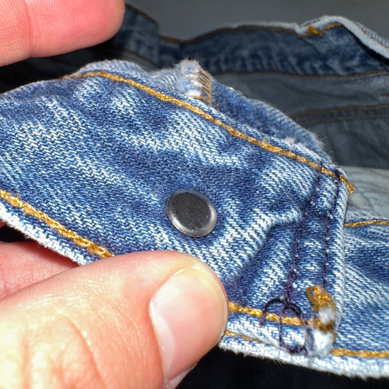 Levis 501 Vintage 90s USA XX Straight Leg Jeans Blue Light Wash 35x34 Act 31x30