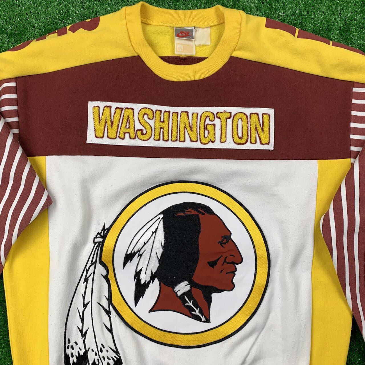 Nike Vintage Sweatshirt T Shirt NFL Skyline 80s Football Redskins Washington 90s